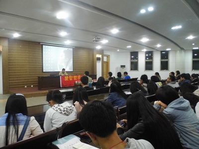 文化自信與時(shí)代新人 政治學(xué)院“國學(xué)推廣行”系列活動(dòng)側(cè)記